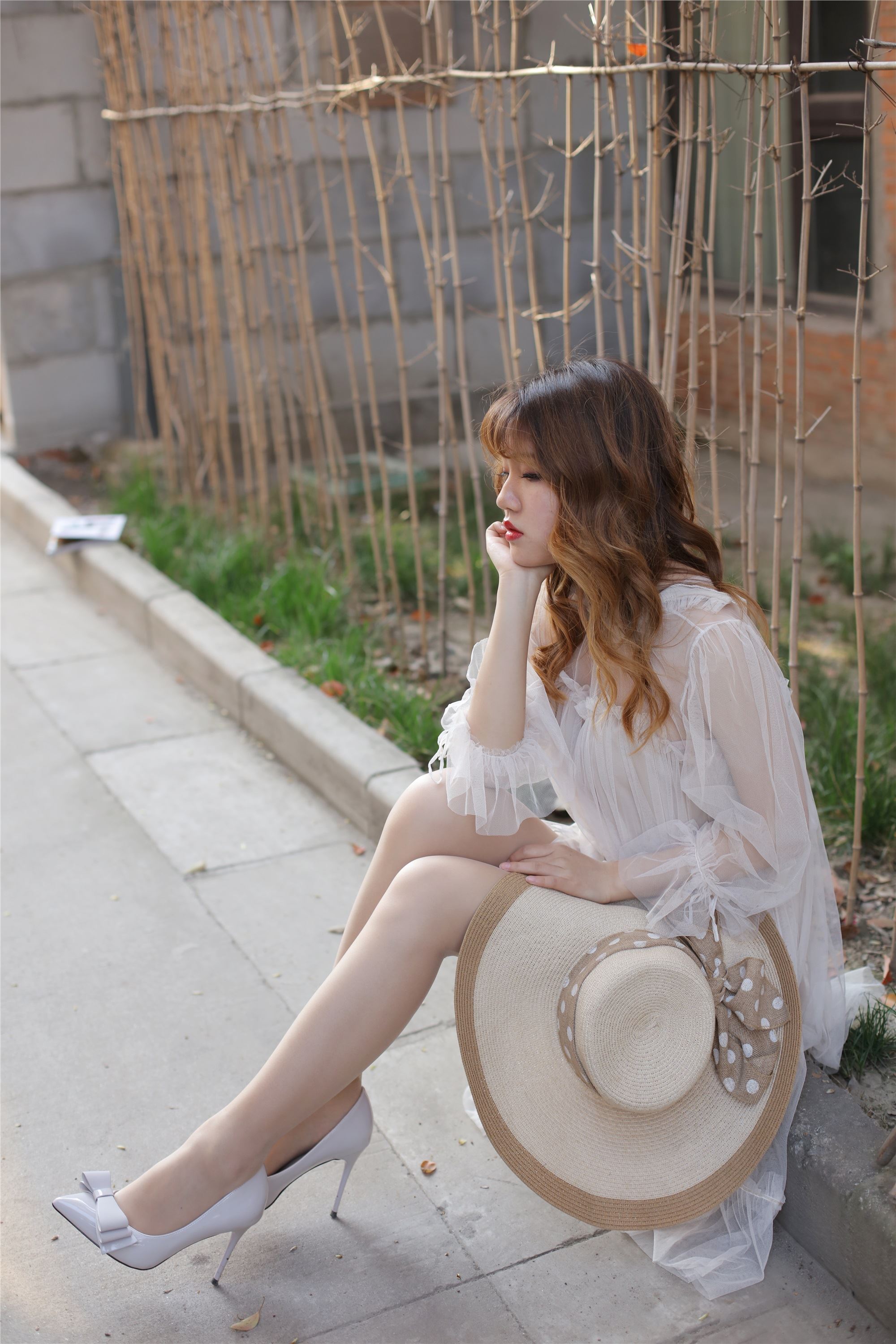 奈丝写真 NO.056 高高-故事的小黄花